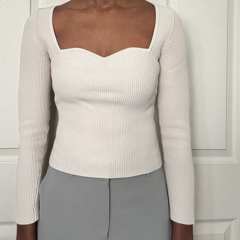 Babaton sweetheart sculpt knit